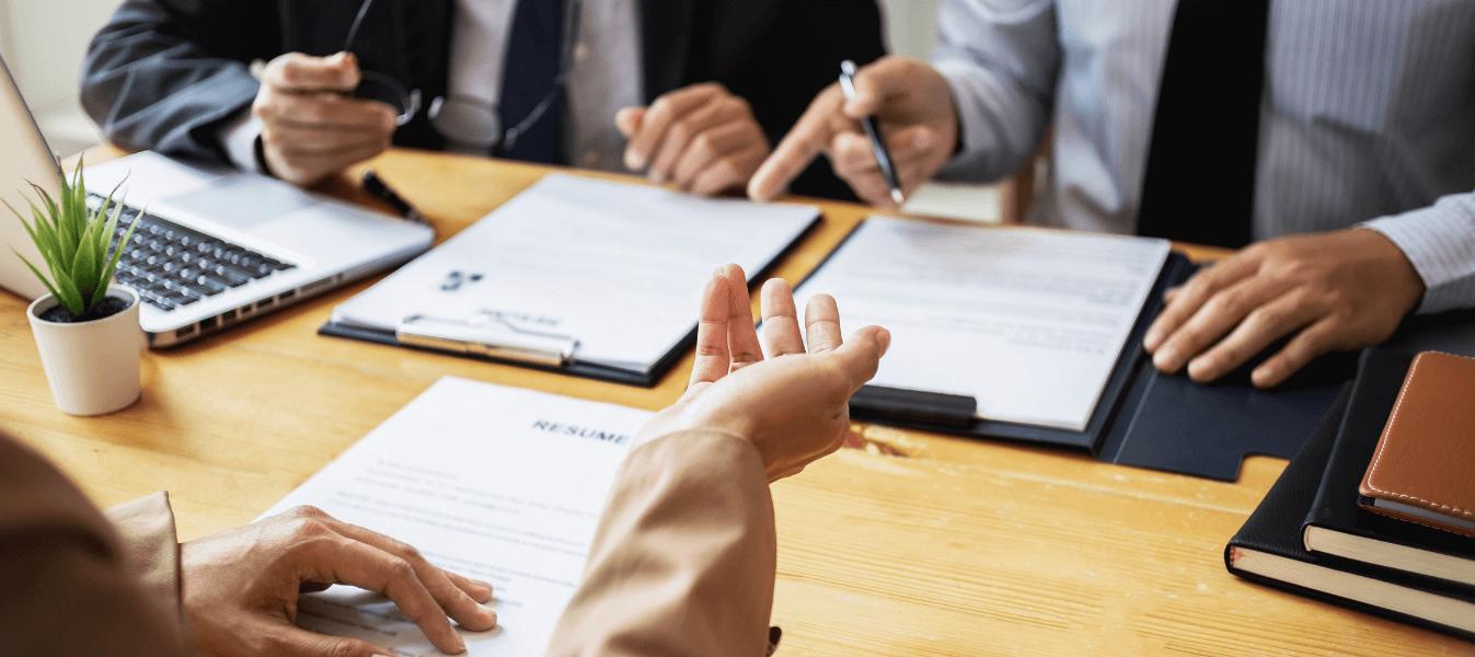 Så skriver du ett imponerande CV och personligt brev för att sticka ut